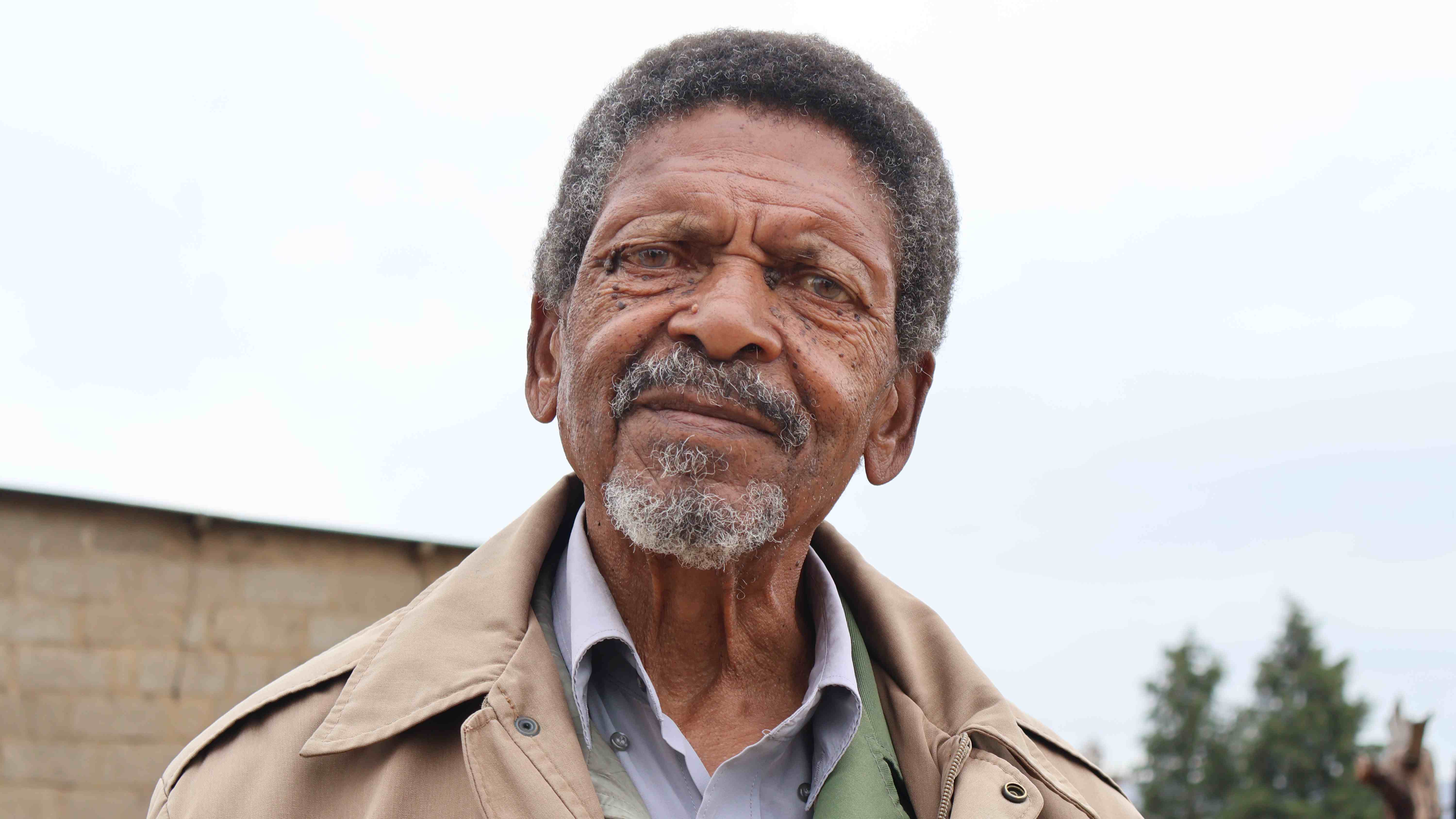 A resident, Raymond Mhlanga, is happy that his neighbour Dube will be released.